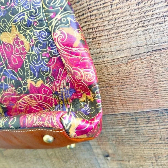 NWOT Patricia Nash Metallic Tooled Lace Poppy Top Zip Tote W Tassel - Picture 7 of 16